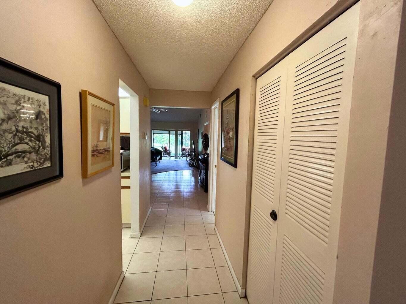 10058 LAURELWOOD Place — Photo 2