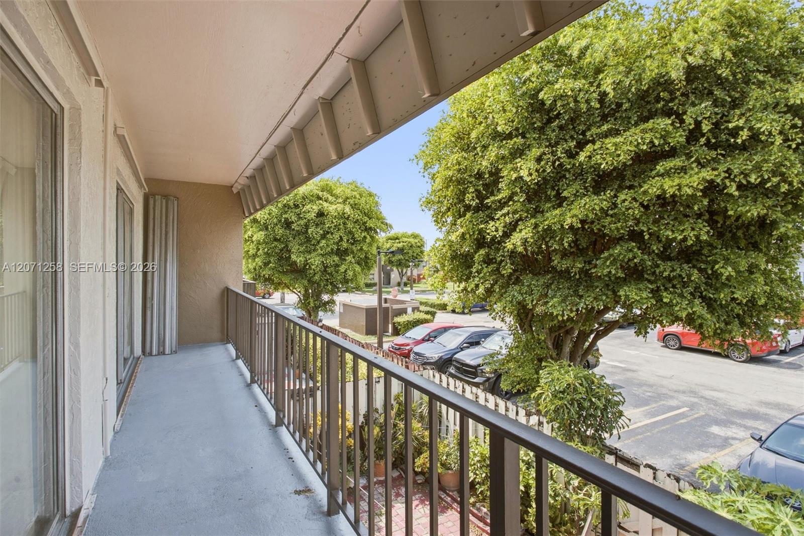810 SW 129th Pl # 209 — Photo 3