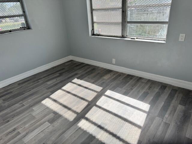 1015 AVENUE I # 1 — Photo 5