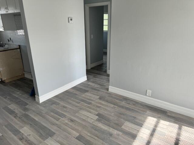 1015 AVENUE I # 1 — Photo 4