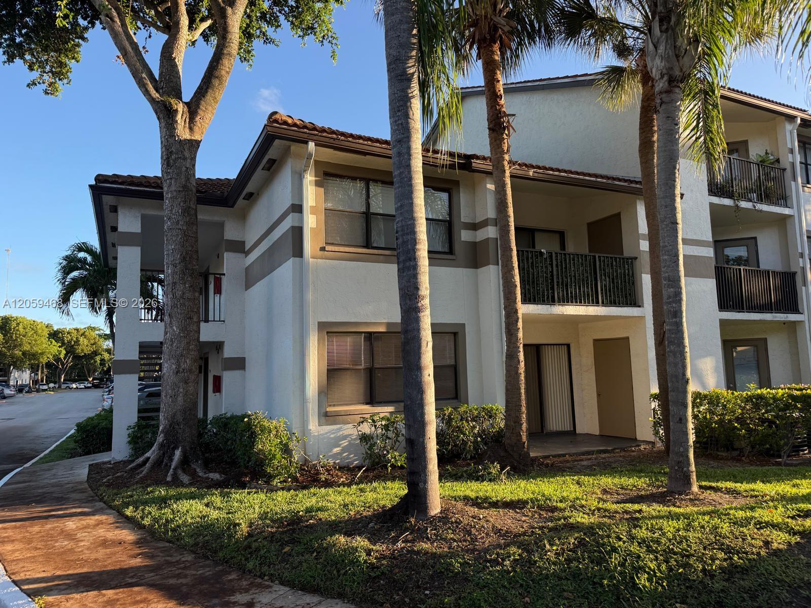 540 S Park Road # 9, Hollywood FL 33021