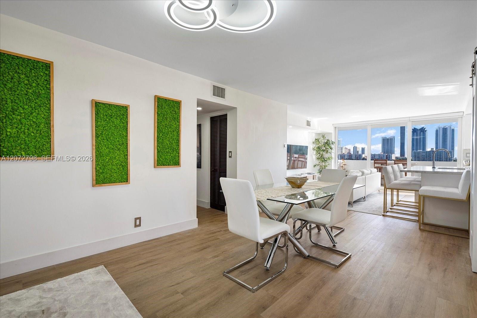 3703 NE 166th St # 701 — Photo 3