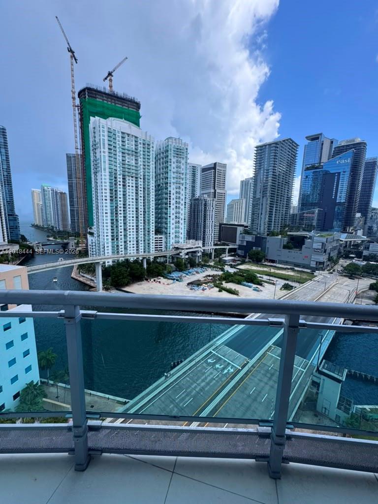 350 S Miami Ave # 1902, Miami FL 33130