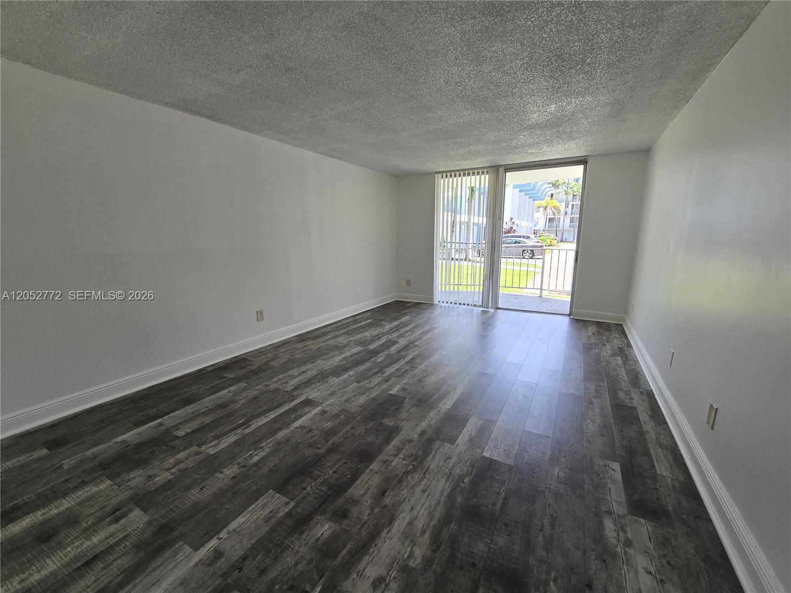 484 NW 165th St Rd # 112, Miami FL 33169