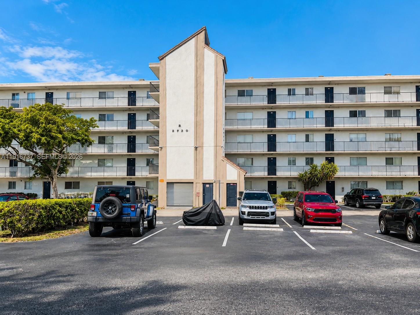 8730 N Sherman Cir # 407, Miramar FL 33025