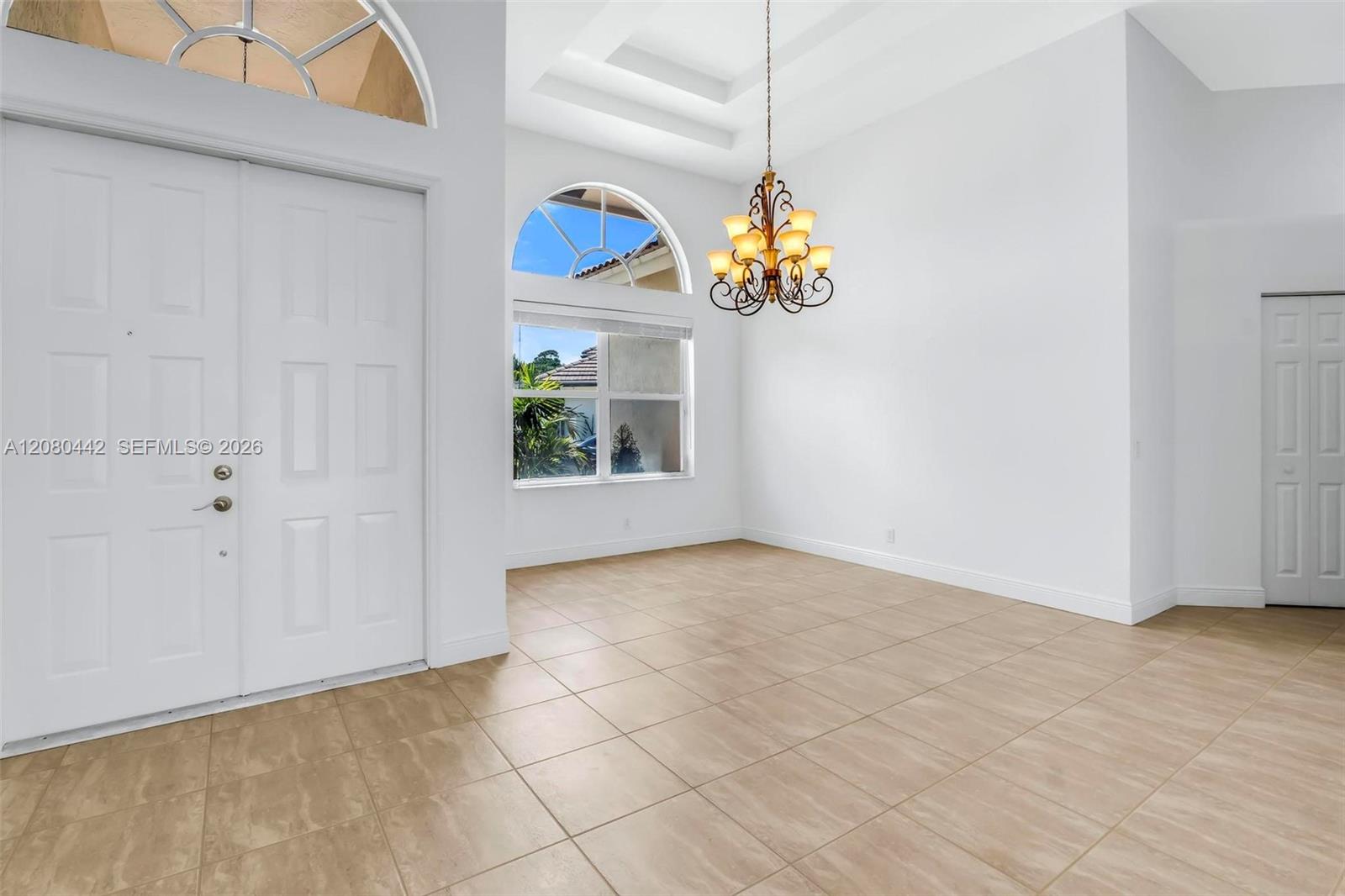 171 SW 101st Ave — Photo 3