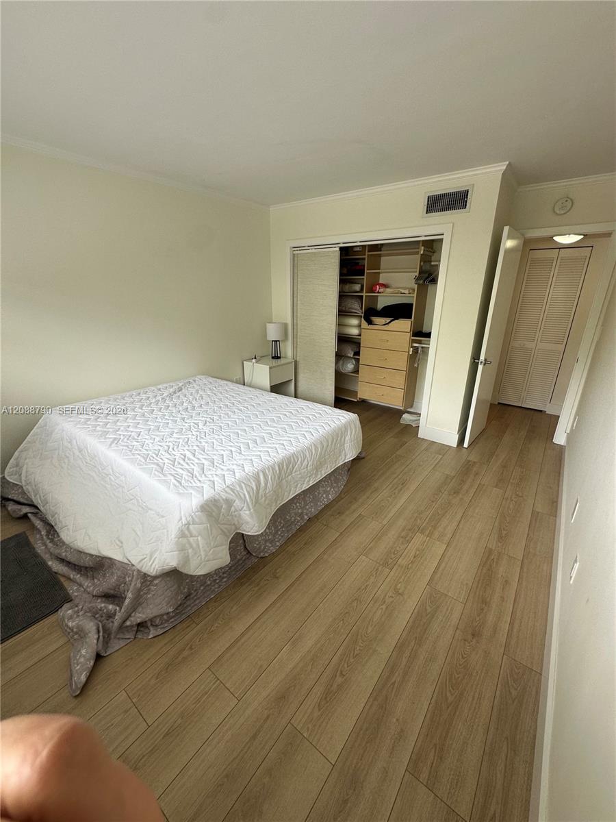 55 Ocean Lane Dr # 2028 — Photo 5