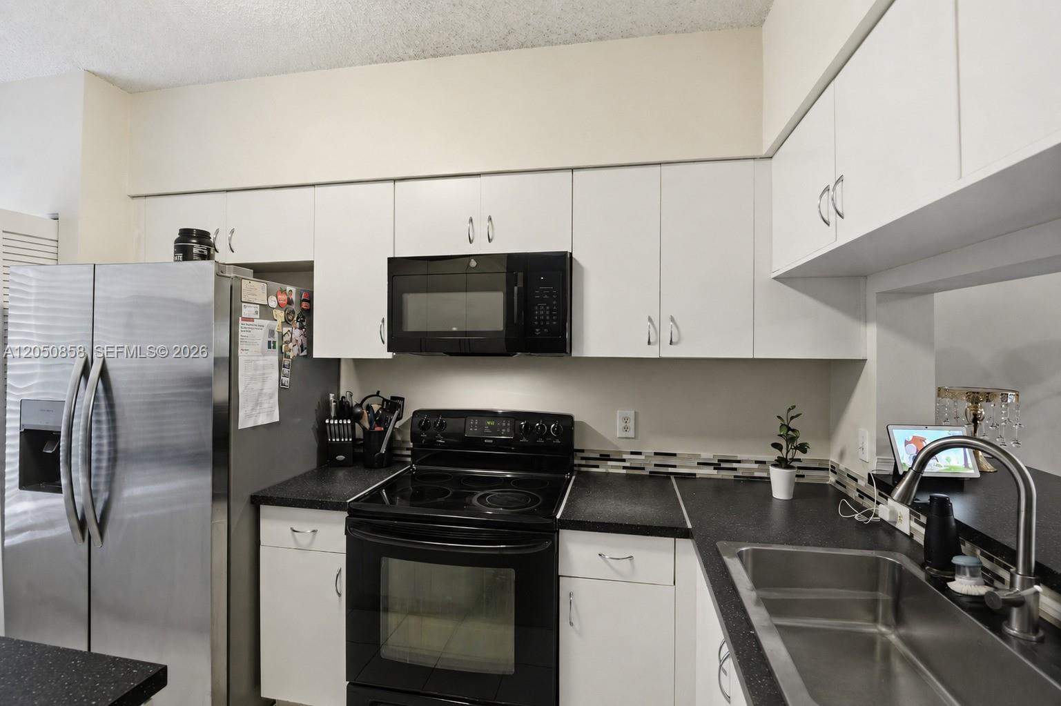 21 Simonton Cir — Photo 4