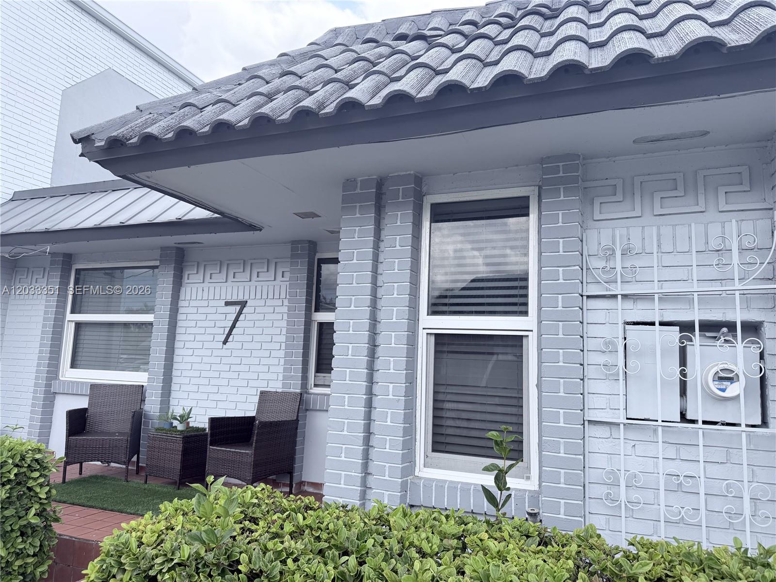 301 Bonaventure Blvd # 7, Weston FL 33326
