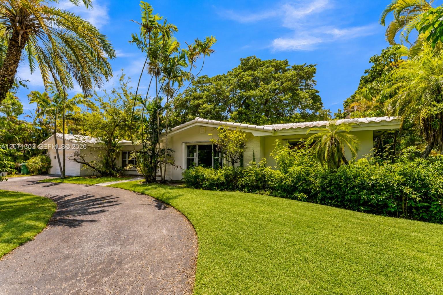 11890 SW 72nd Pl View 1