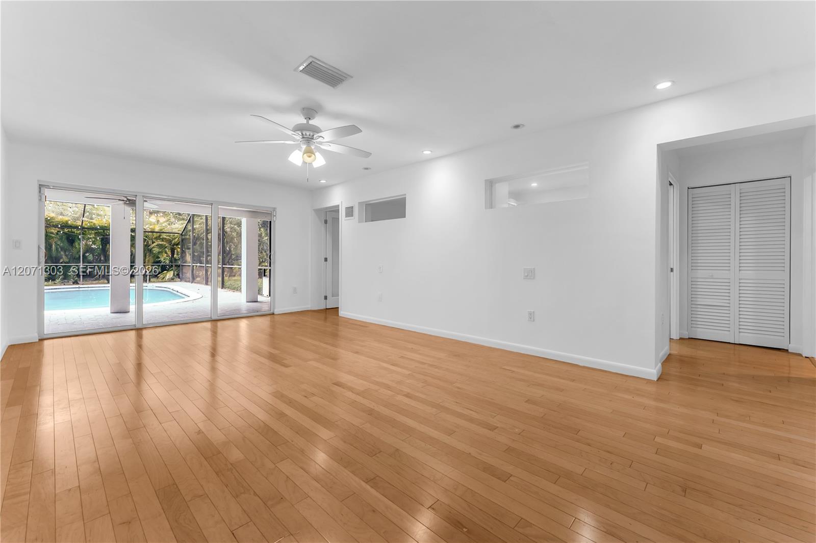 11890 SW 72nd Pl View 14