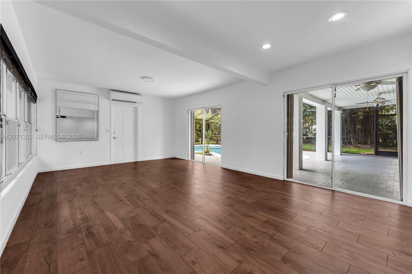 11890 SW 72nd Pl View 4