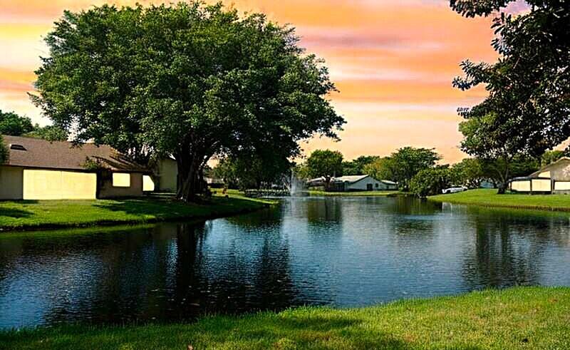 16843 Boca Delray Drive, Delray Beach FL 33484