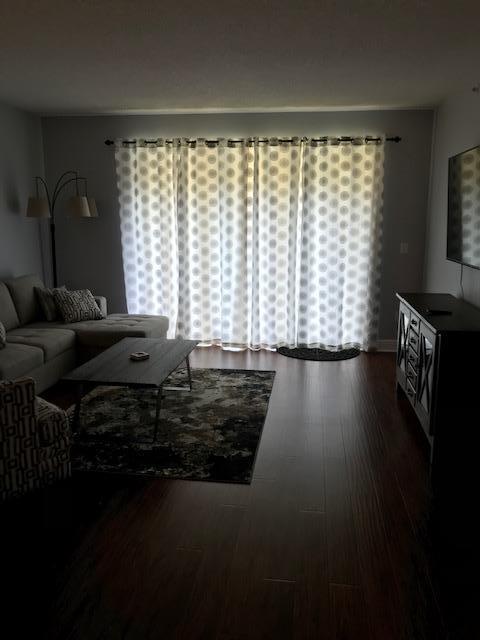 800 Uno Lago Drive — Photo 5