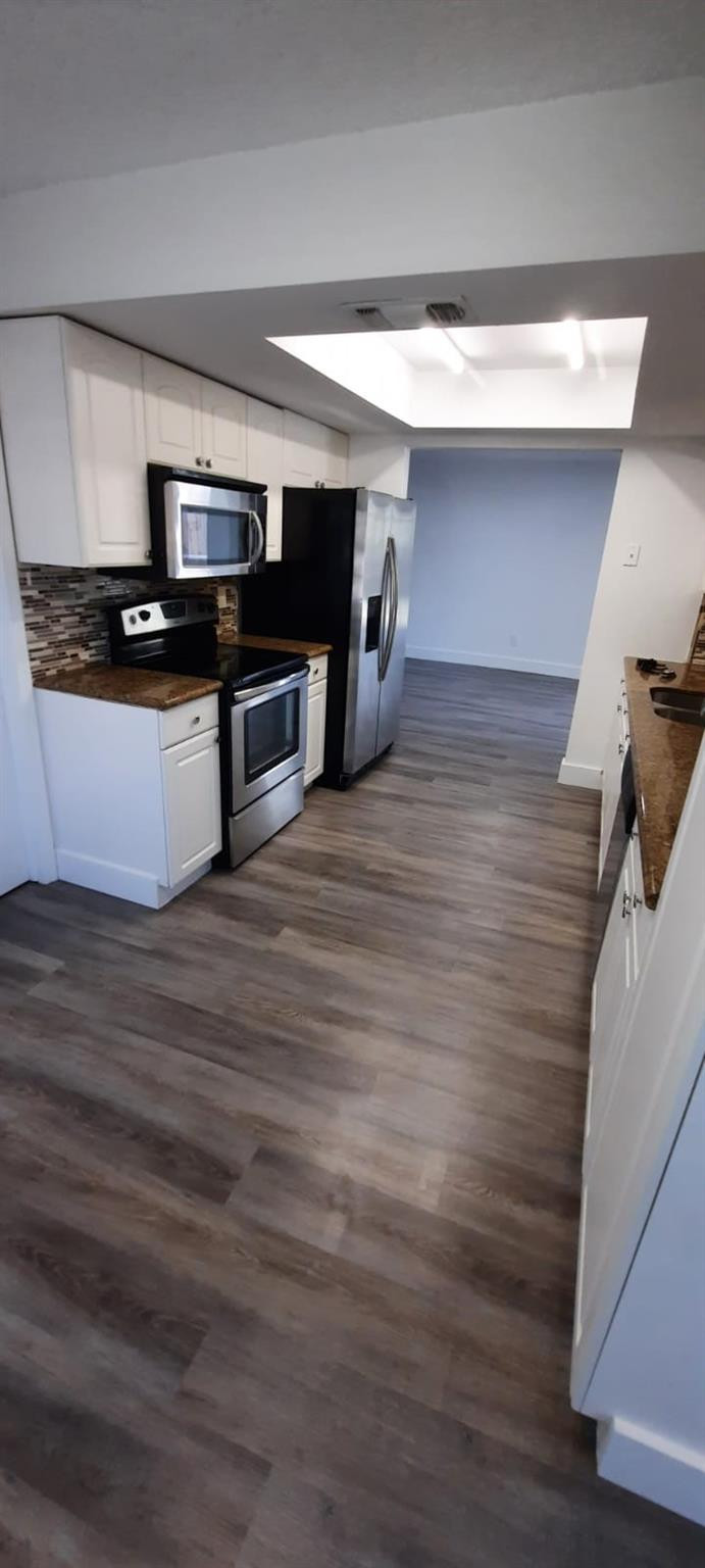 9370 SW 1ST Place — Photo 5