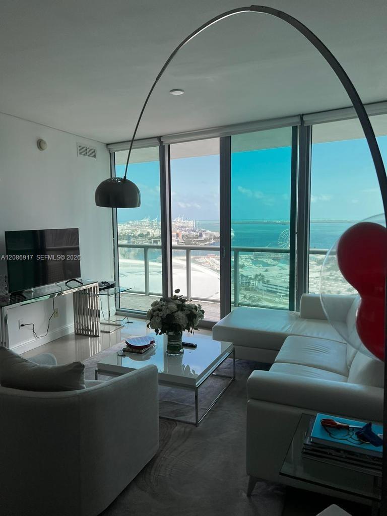 888 Biscayne Blvd # 2602 — Photo 3