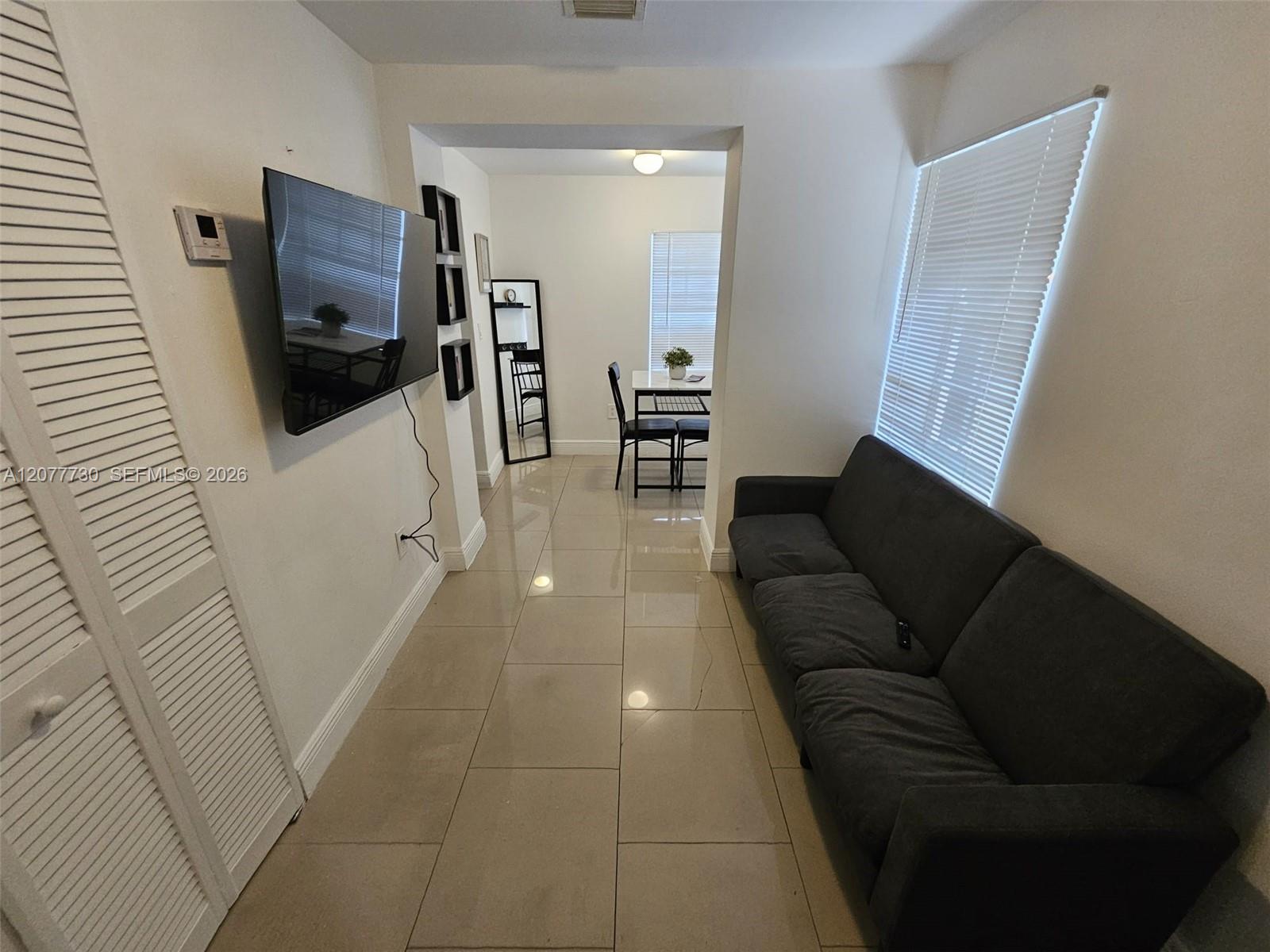 6966 Byron Ave # 103 — Photo 3