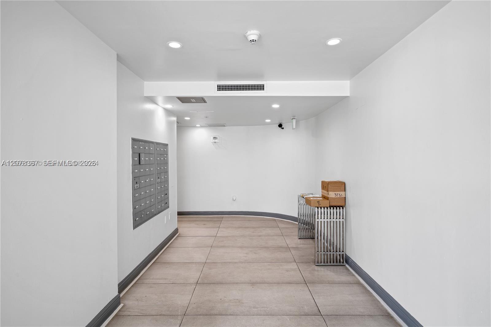 6362 Collins Ave # 310 — Photo 4