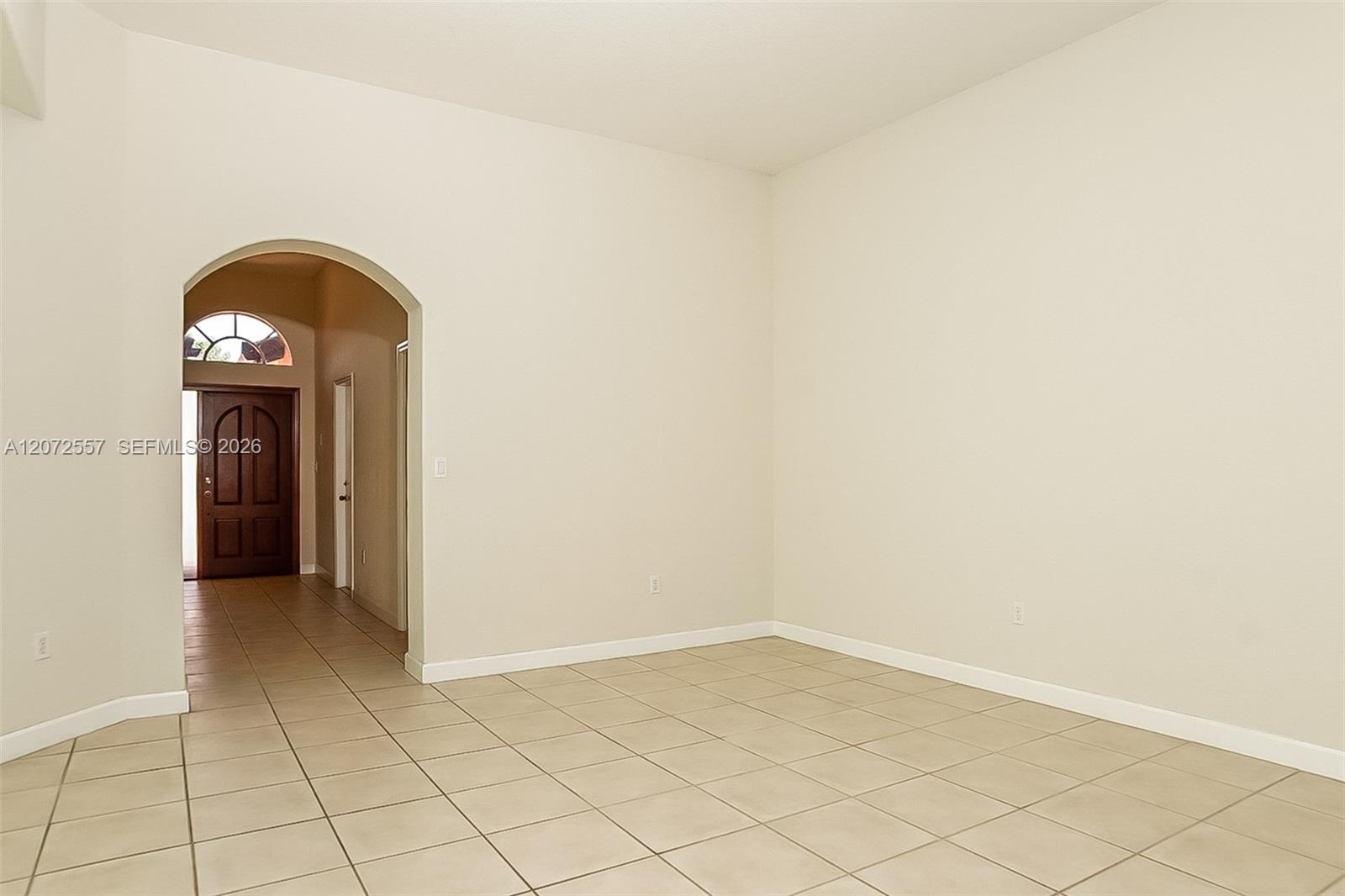 1246 SW 146th Ct — Photo 3