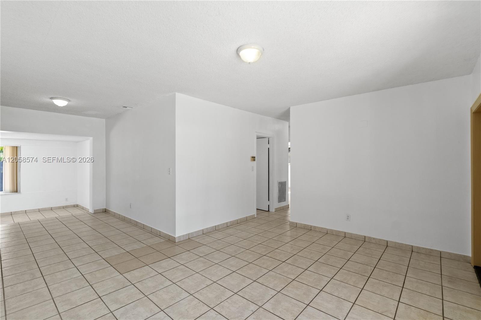 661 W 50th Pl View 12