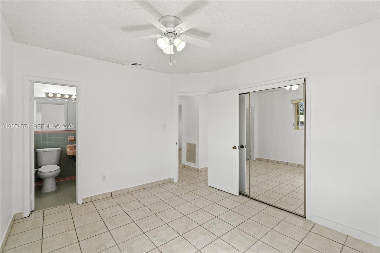 661 W 50th Pl View 5