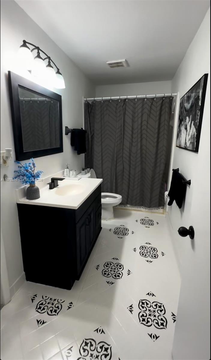 3405 NW 44th St # 104 — Photo 4