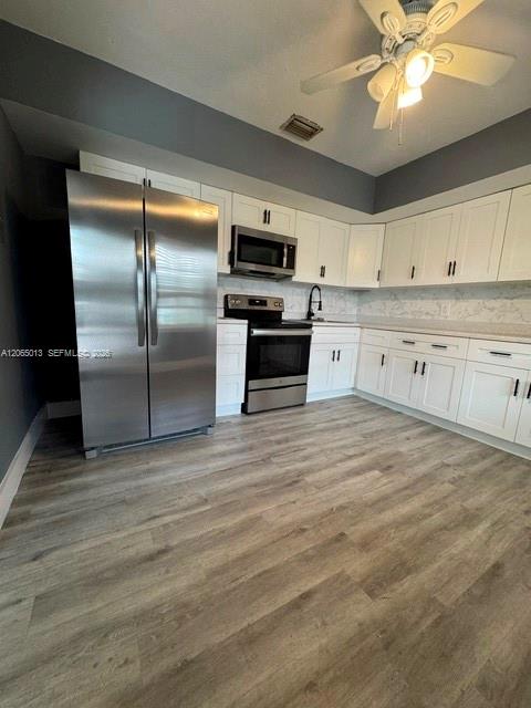 820 SE 12th St # 1 — Photo 2