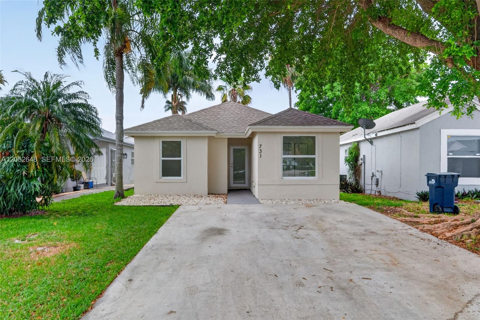 731 SW 10th St, Florida City FL 33034