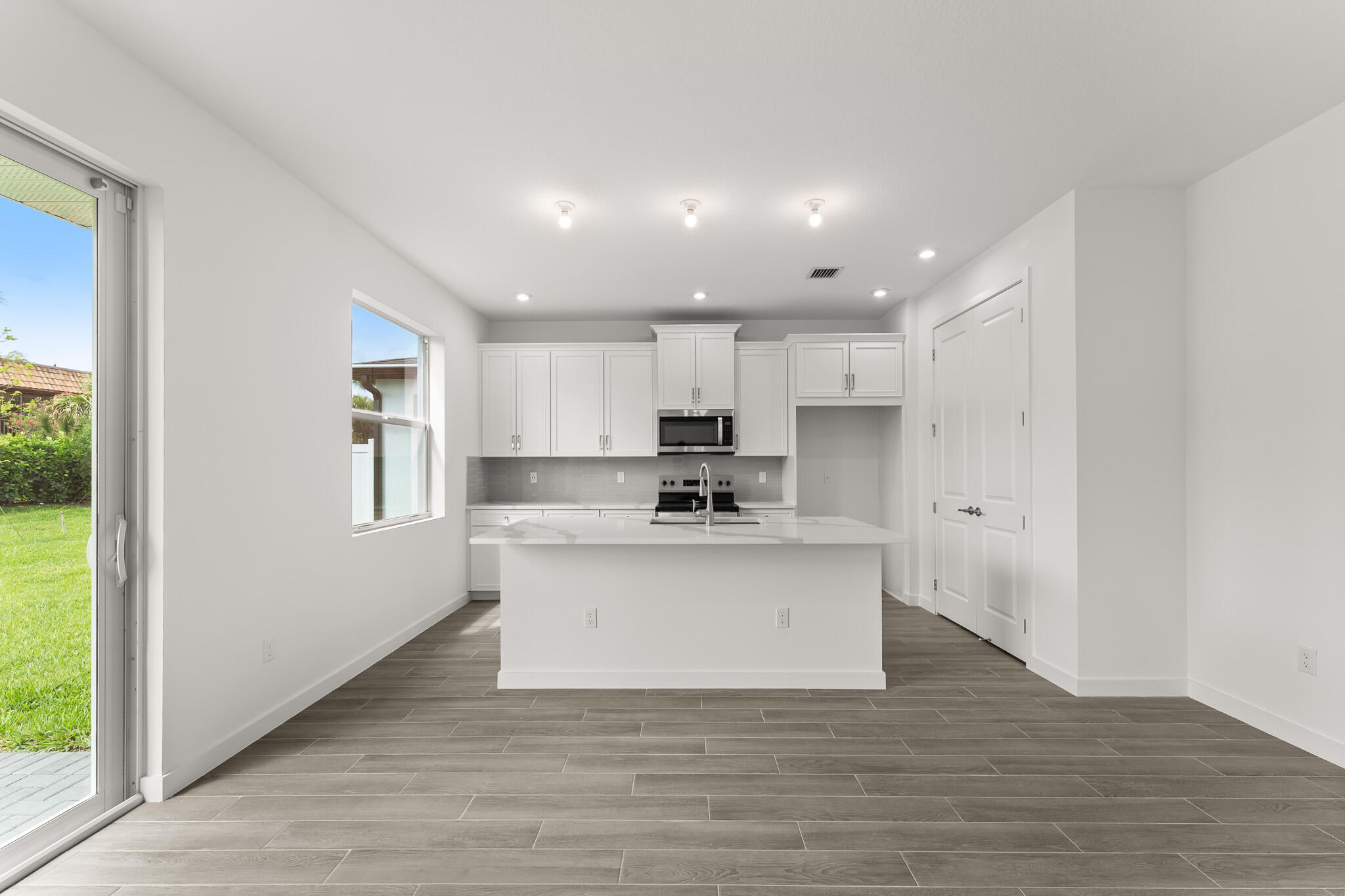 7284 CLAUDELLE Street, Lake Worth FL 33467