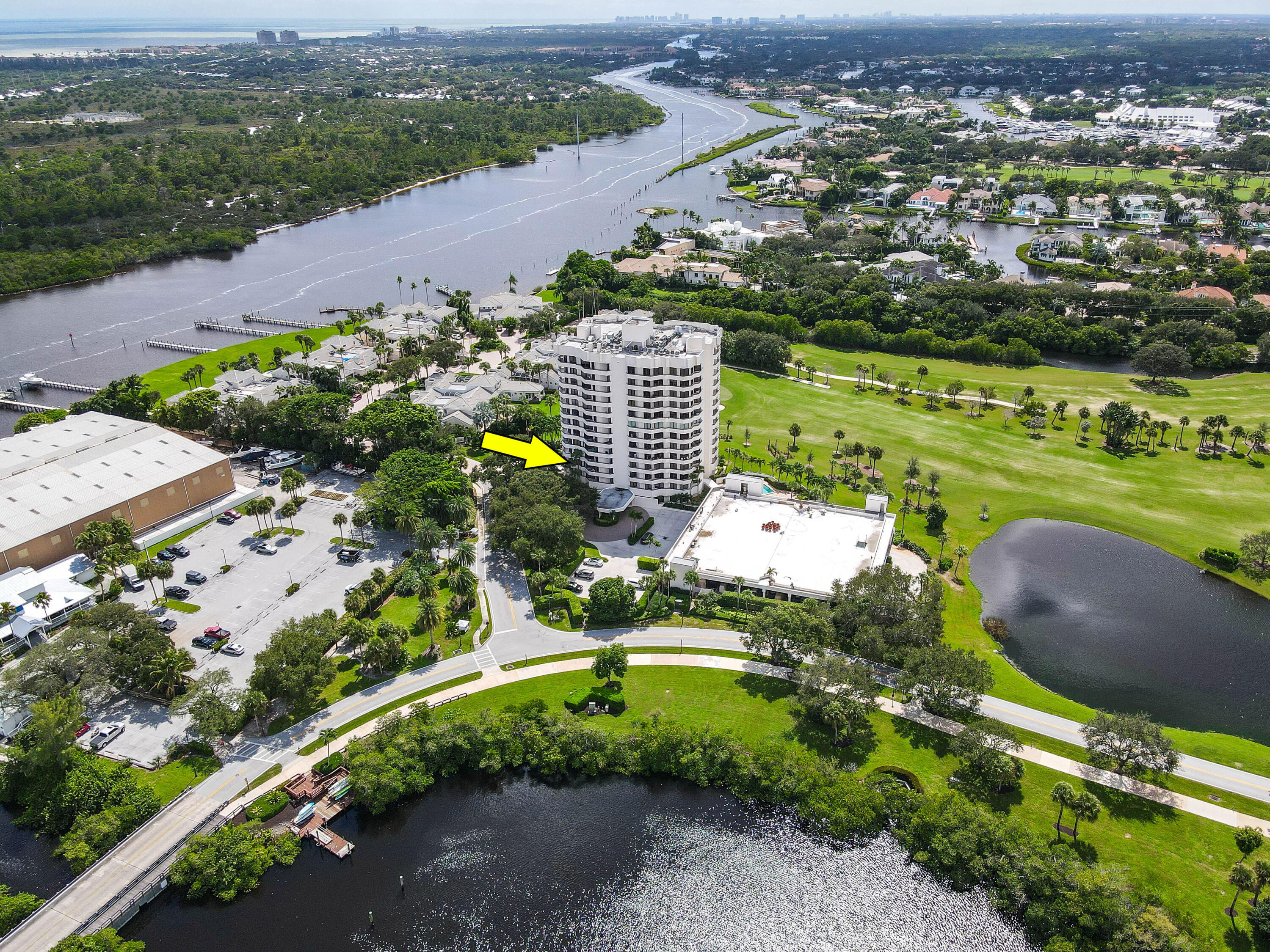 3322 Casseekey Island Road # 302, Jupiter FL 33477