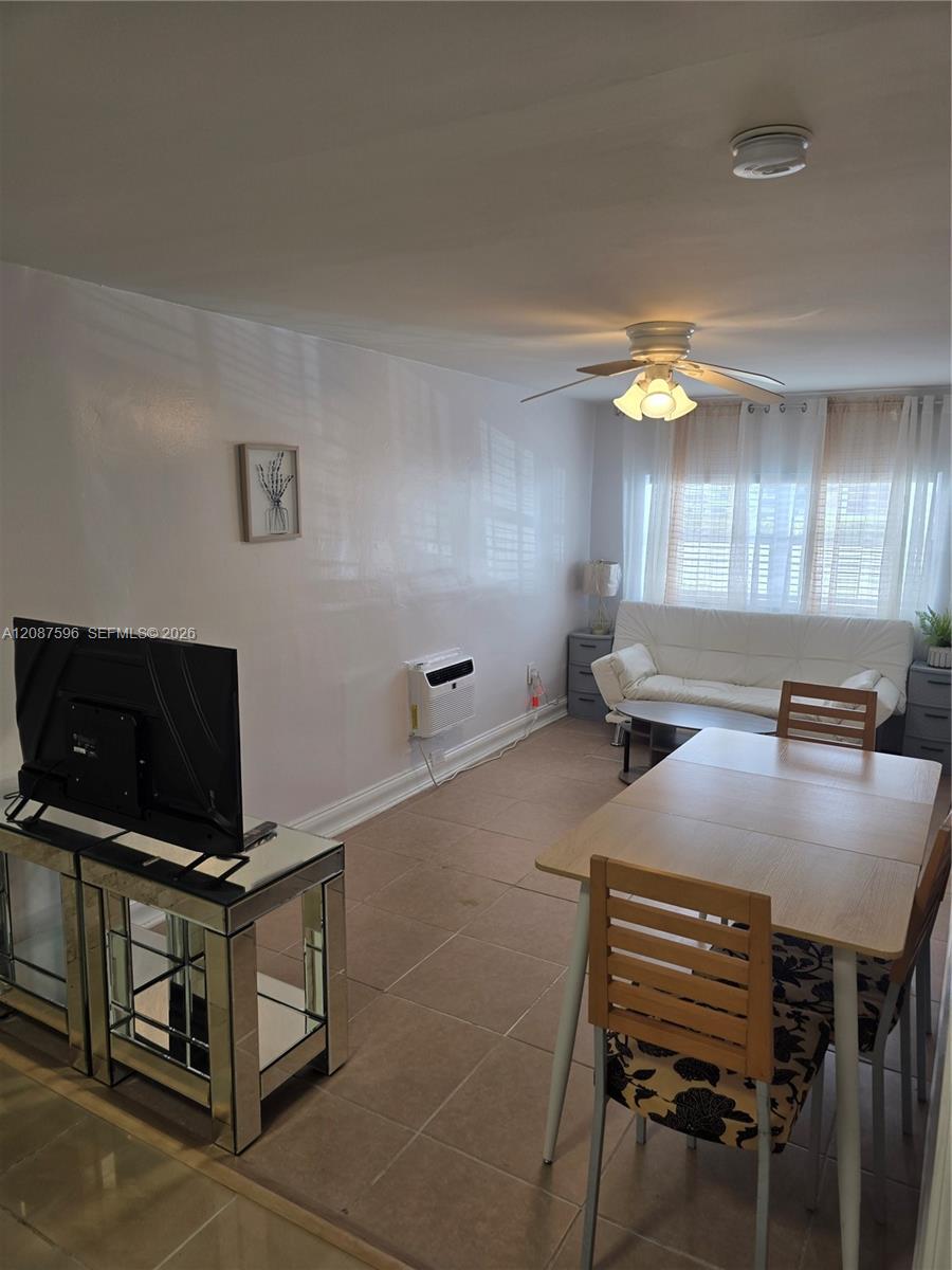 5712 Hollywood Blvd # 1 — Photo 2
