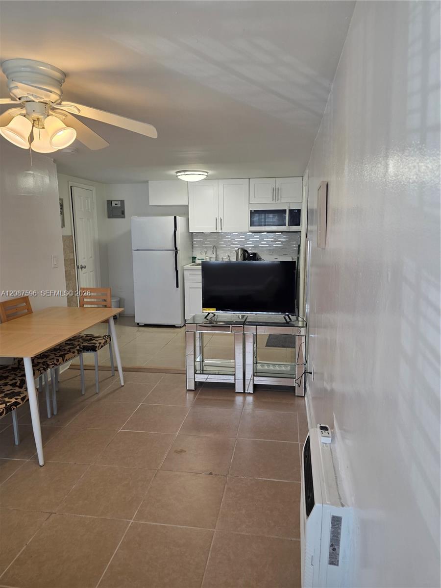 5712 Hollywood Blvd # 1 — Photo 5