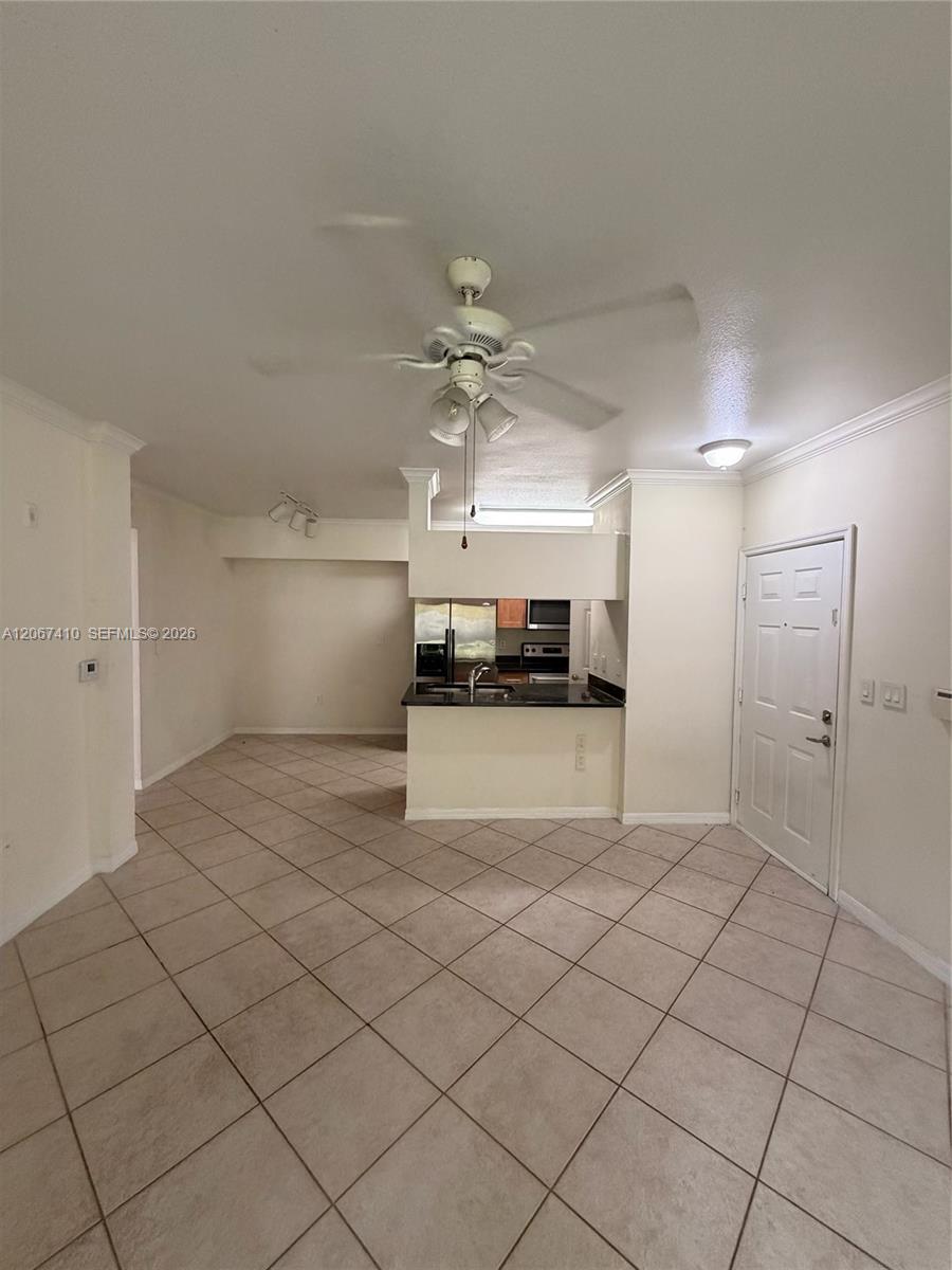 6492 Emerald Dunes Dr # 107, West Palm Beach FL 33411