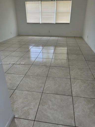 540 SE 2nd Ave # J3 — Photo 3