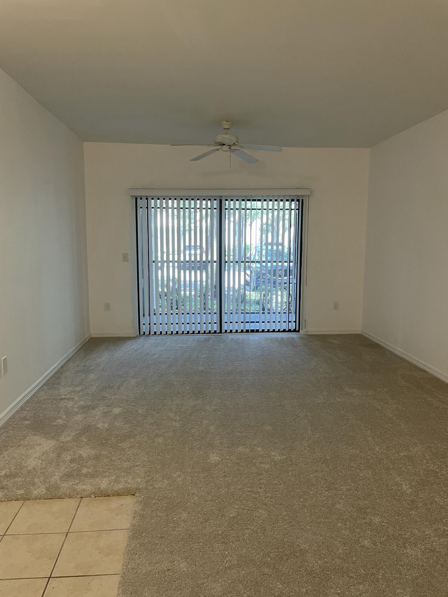 3021 Alcazar Place # 306 — Photo 2