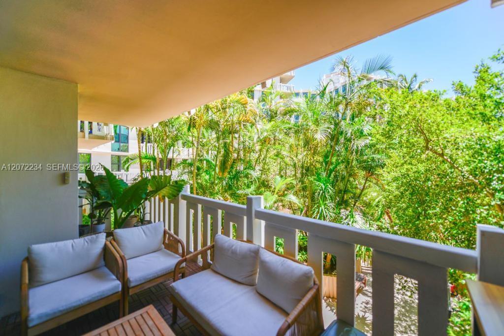 1121 Crandon Blvd # D206 — Photo 4