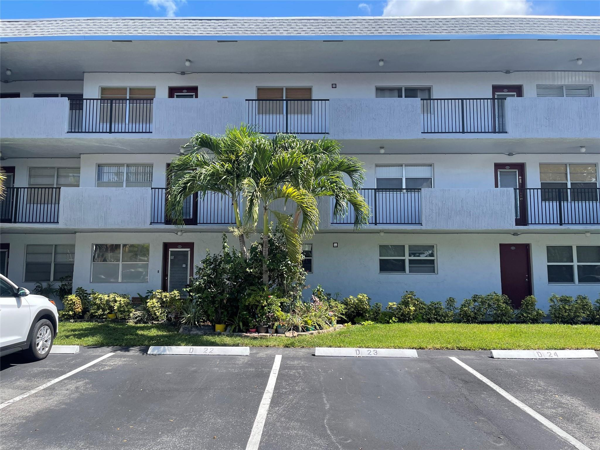 8405 NW 61st Street # 109, Tamarac FL 33321