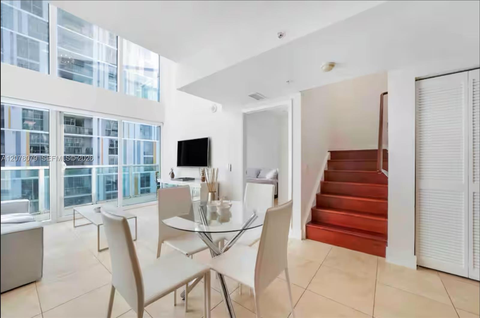 41 SE 5th St # 408 — Photo 3