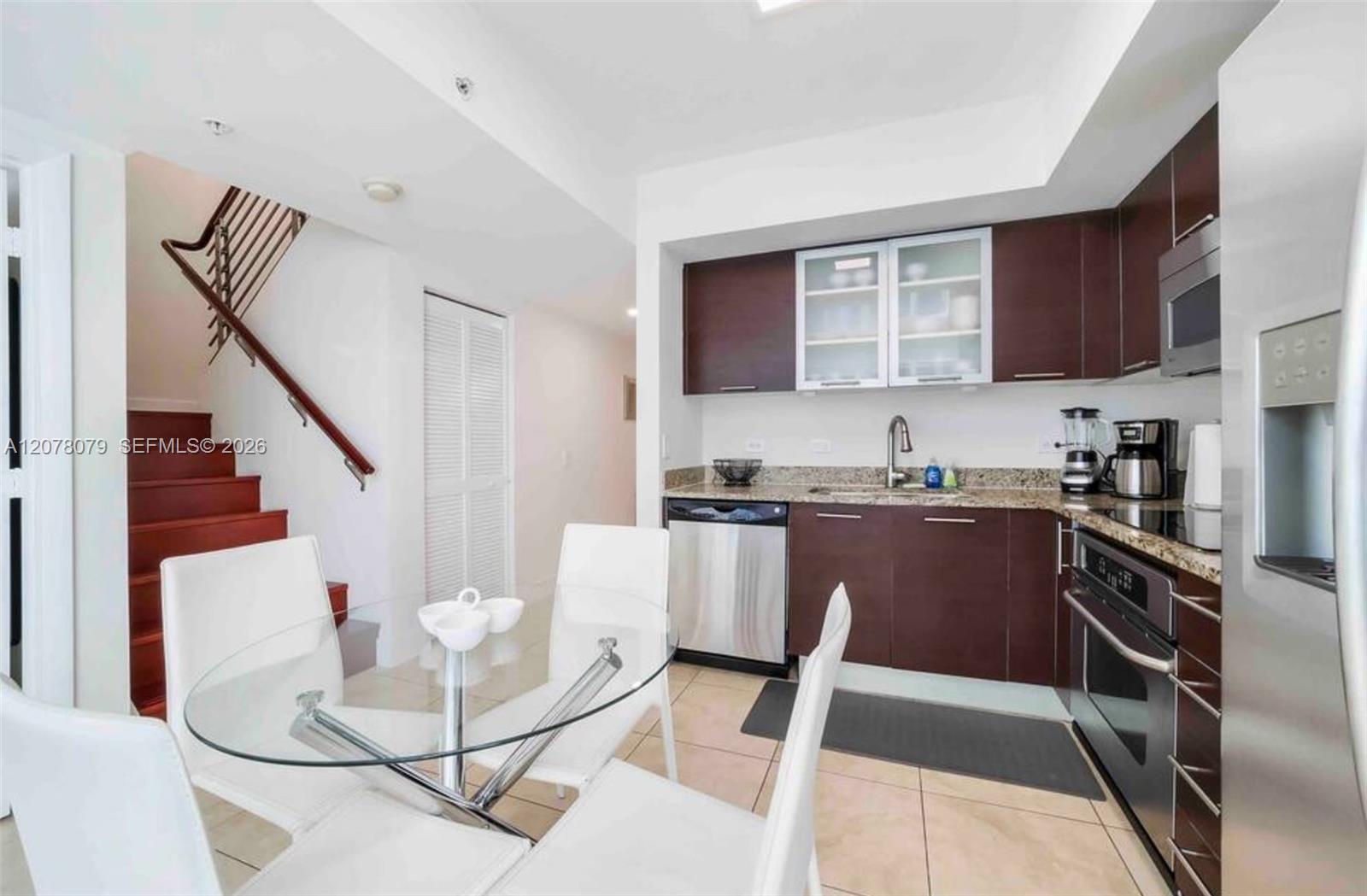 41 SE 5th St # 408 — Photo 4