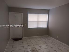 2127 Van Buren St # 106 — Photo 3