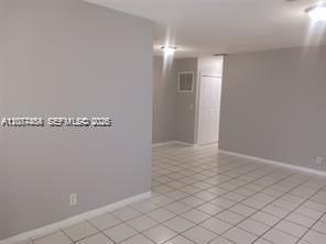 2127 Van Buren St # 106 — Photo 5