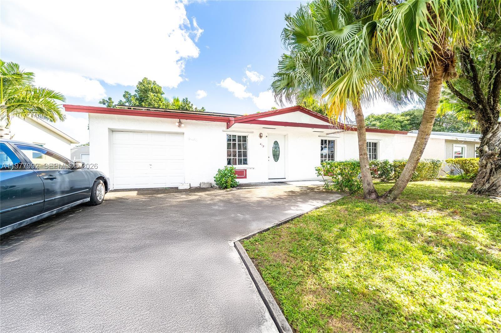 419 SW 80th Ave, Pompano Beach FL 33068