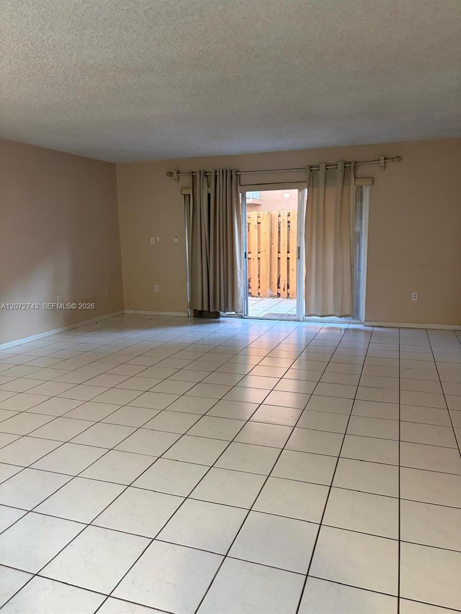 14909 SW 80th St # 110, Miami FL 33193