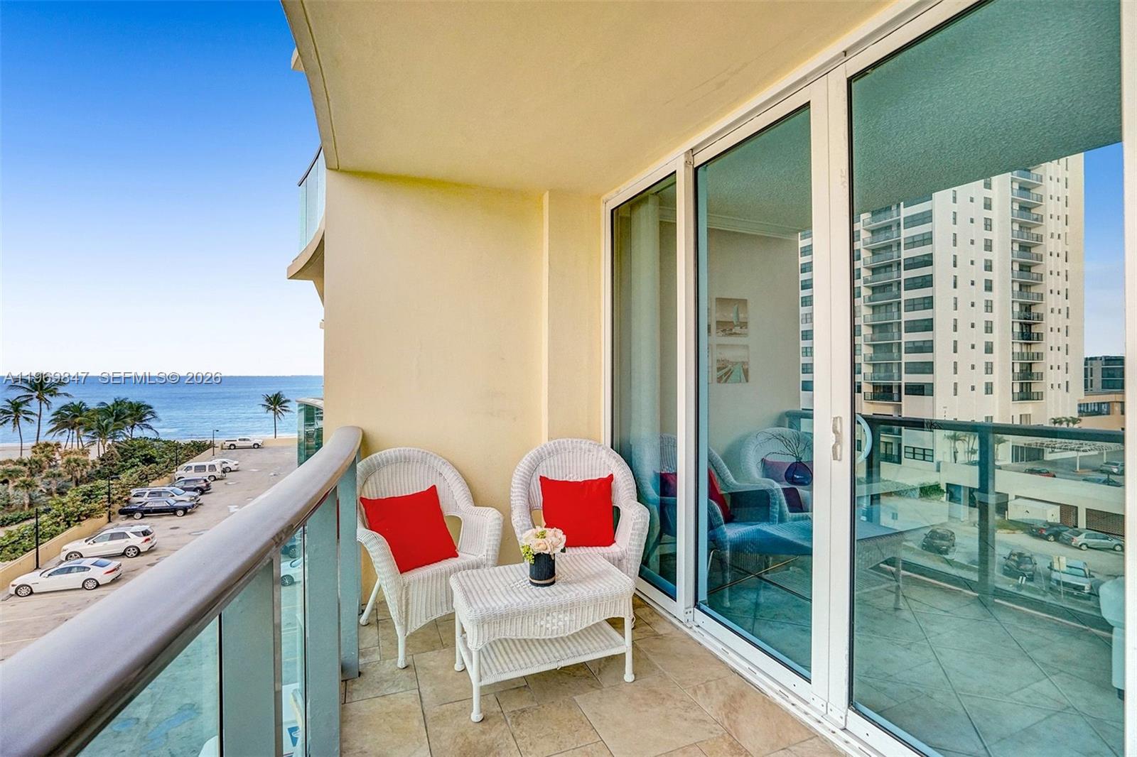 2501 S Ocean Dr, Hollywood FL 33019