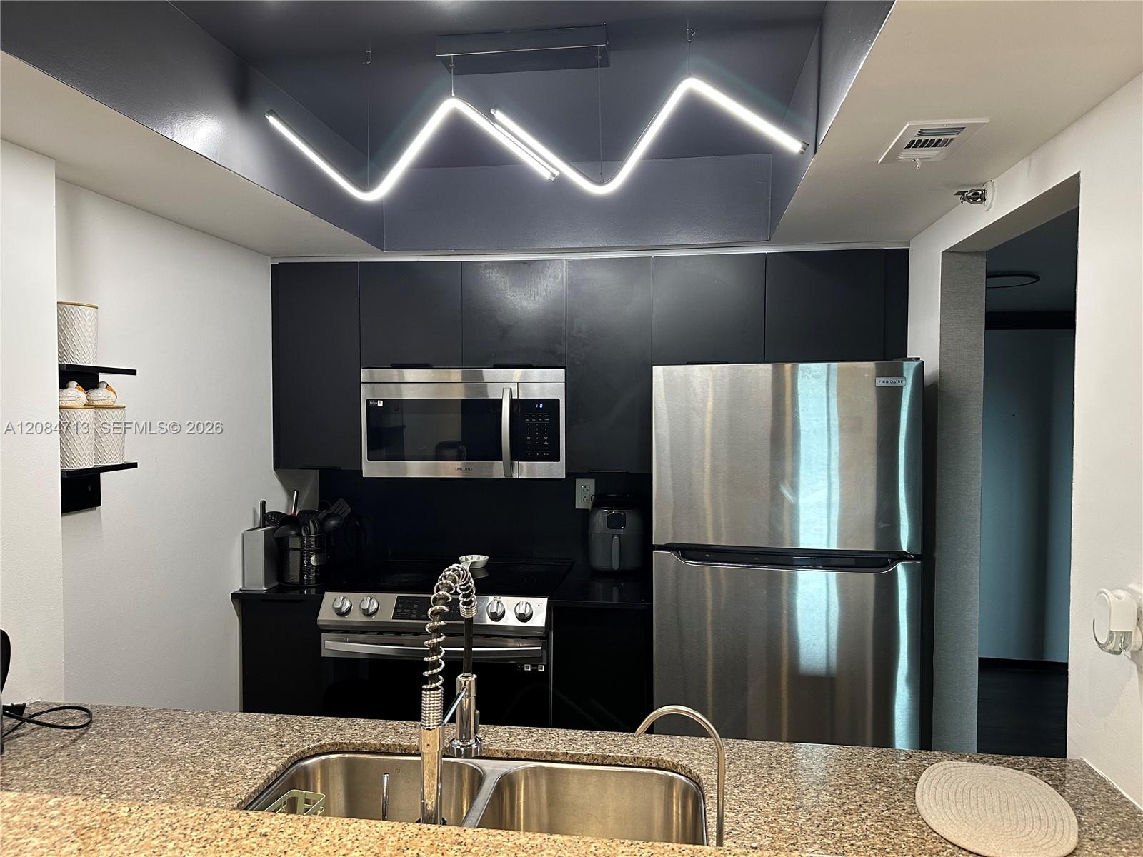 850 N Miami Ave # 1408 — Photo 3