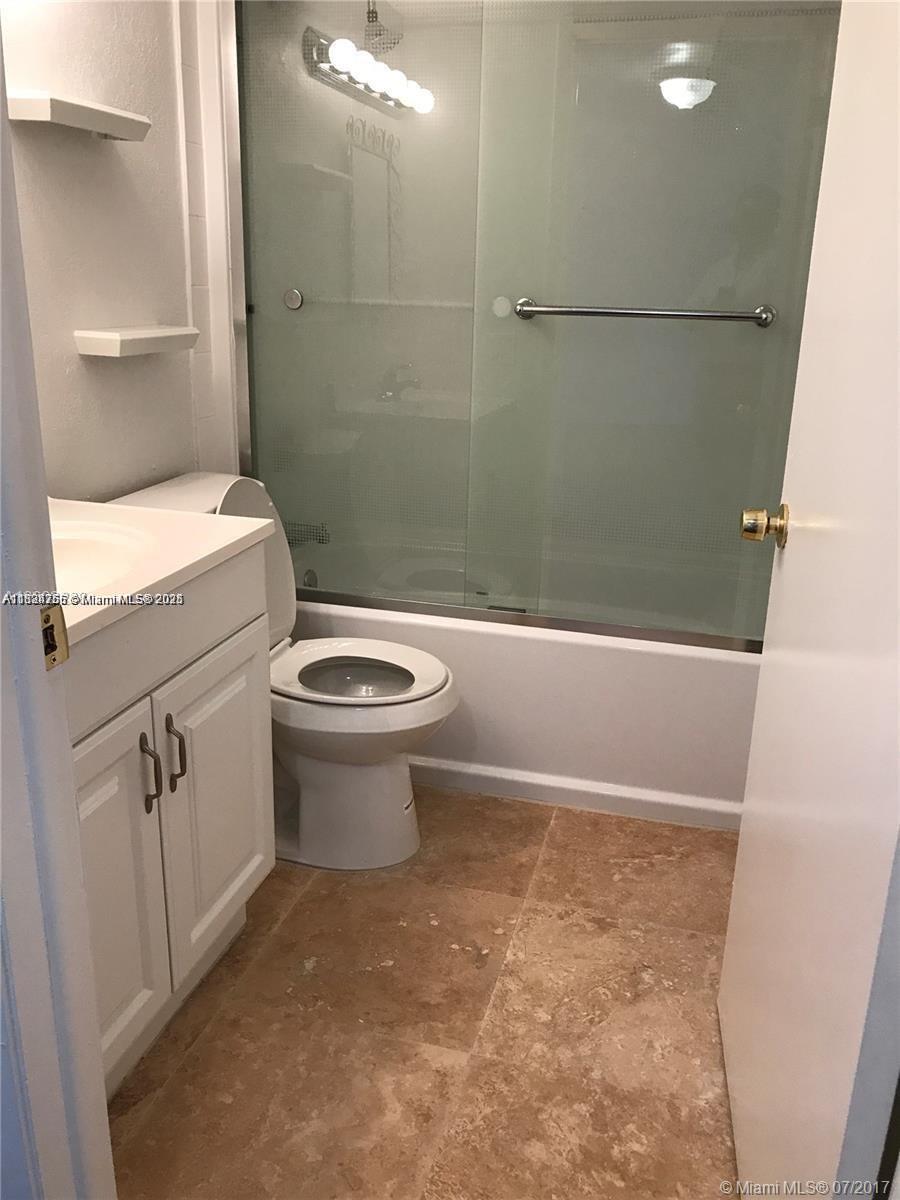10288 NW 9th St Cir # 205, Miami FL 33172