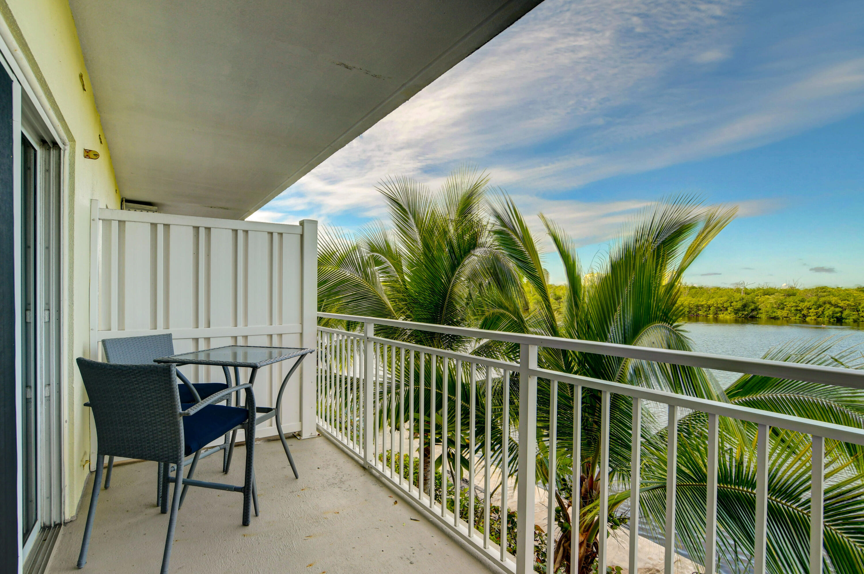 6520 N Ocean Boulevard — Photo 3