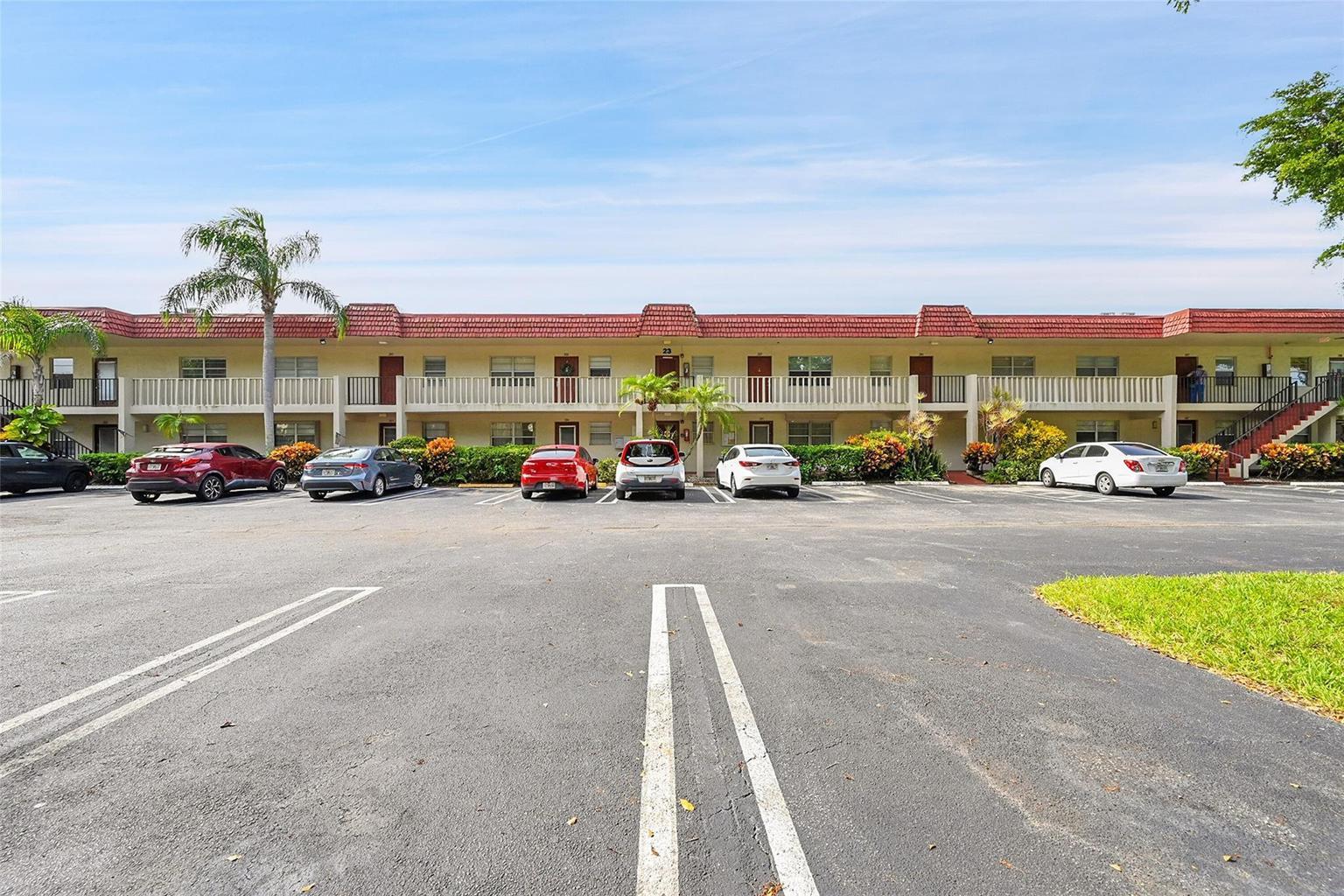 23 Abbey Lane # 202, Delray Beach FL 33446