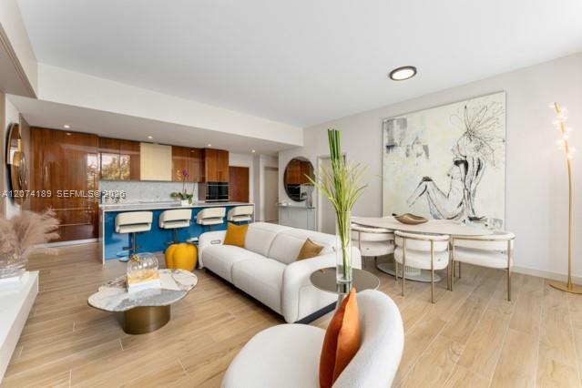 2678 Tigertail Ave # 302 — Photo 4