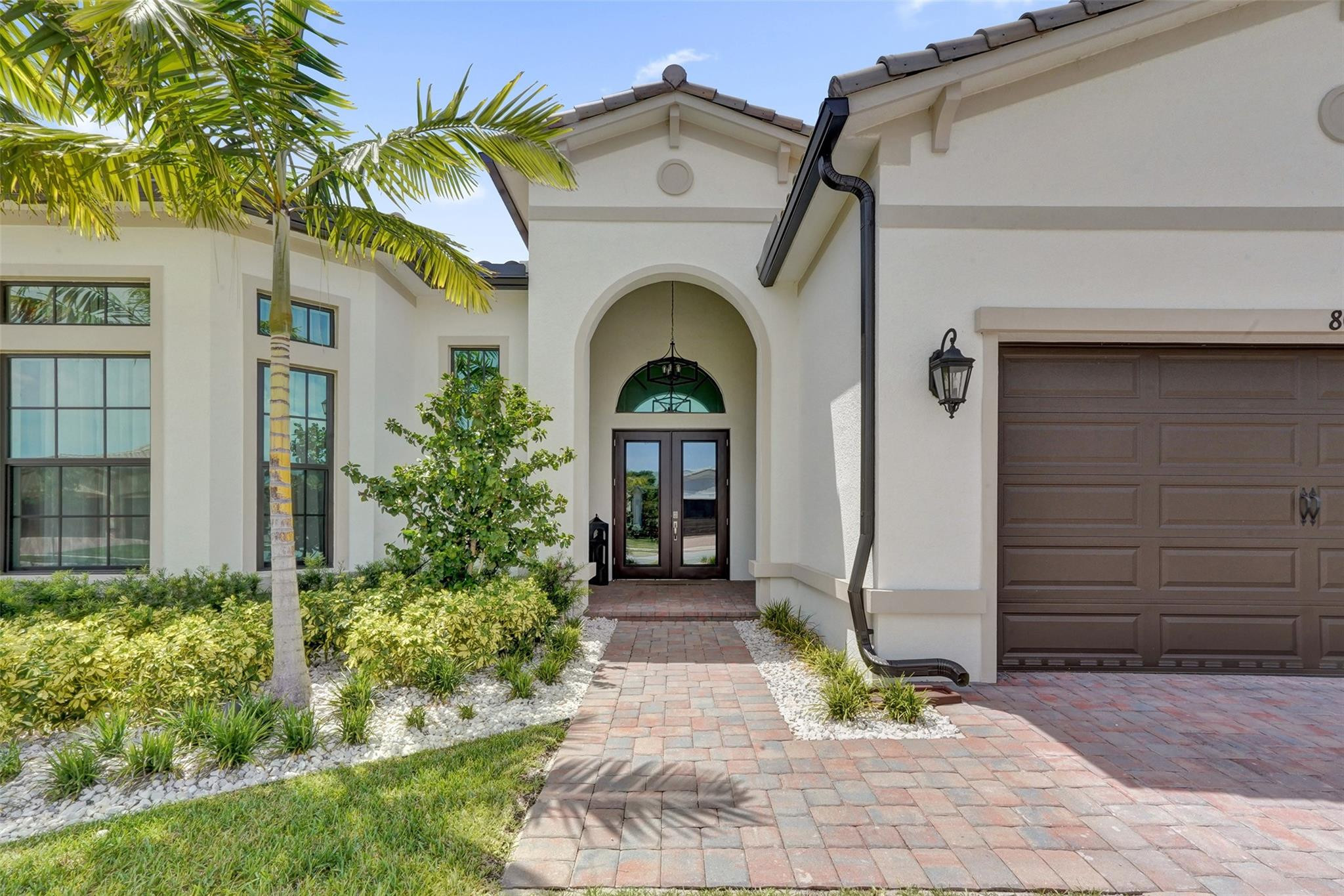 8011 ROWAN Terrace — Photo 4